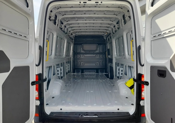 Volkswagen Crafter cena 205287 przebieg: 10, rok produkcji 2024 z Kamień Pomorski małe 56